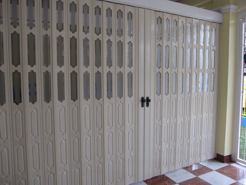 PVC Folding Accordion Door (French type)