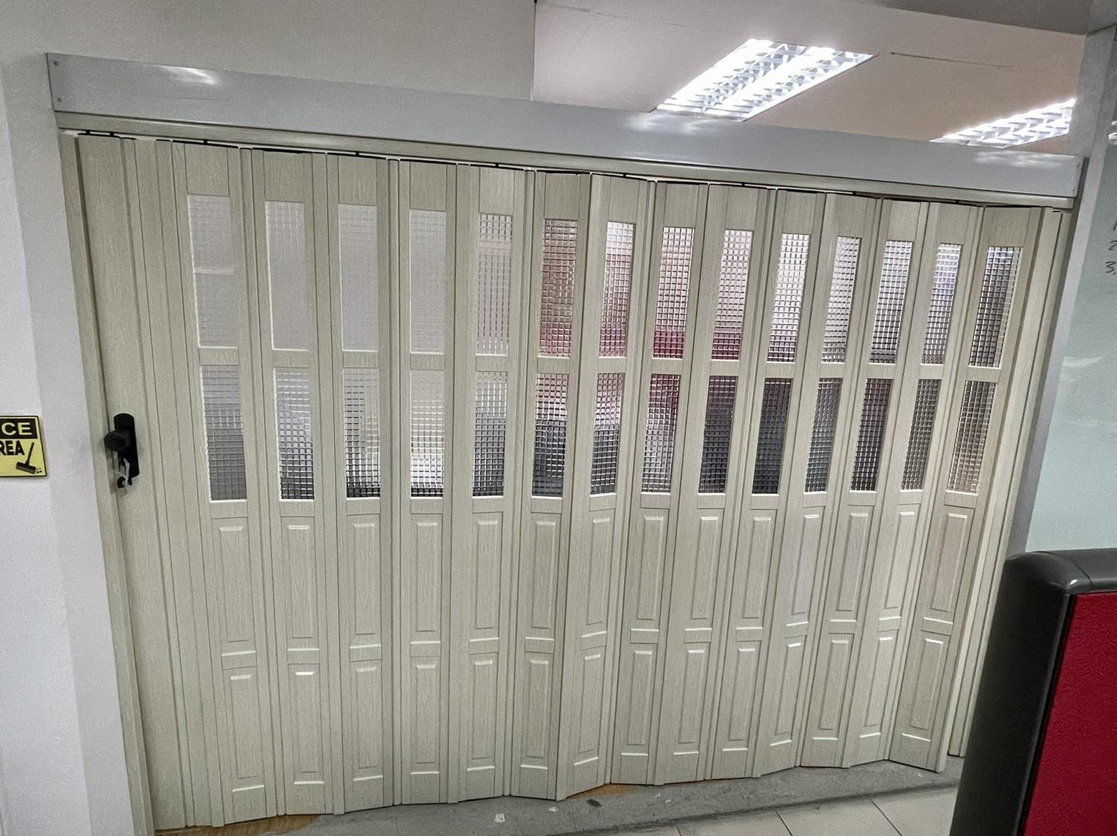 PVC Folding Accordion Door (French type)