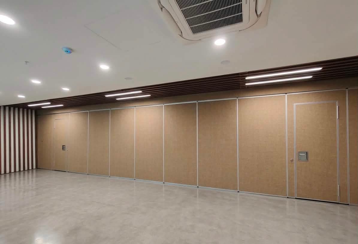 Expandi Operable Wall Partition